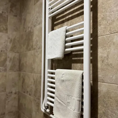 Apartment Moonlight *